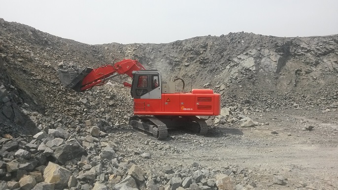 電動挖掘機.jpg 電動挖掘機.jpg