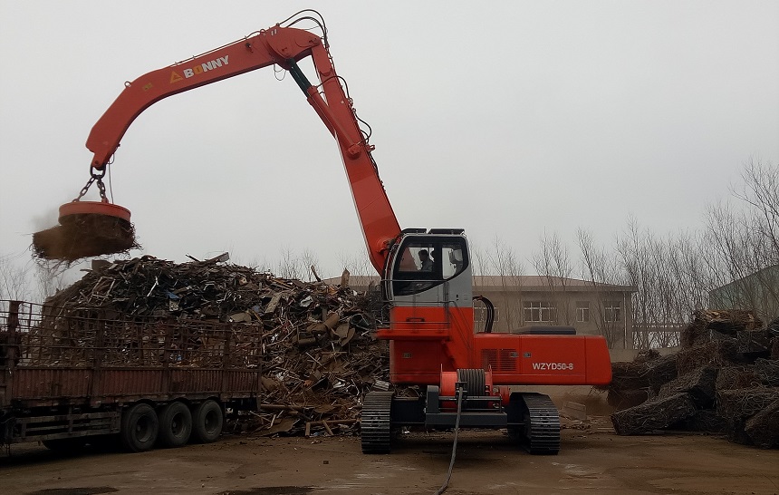 電動抓鋼機、電吸盤
