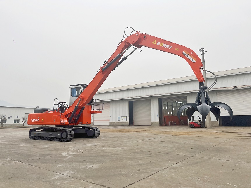 抓鋼機.jpg 抓鋼機.jpg