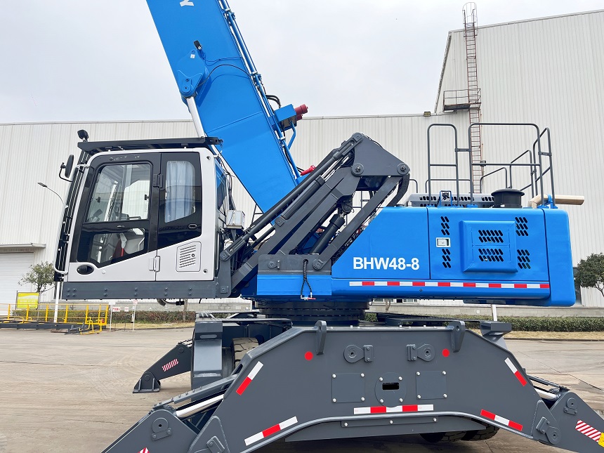 抓料機.jpg 抓料機.jpg