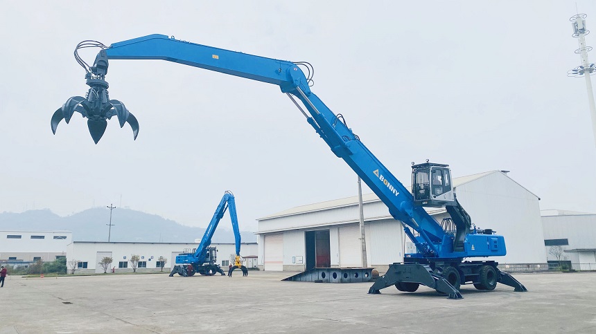 抓料機.jpg 抓料機.jpg